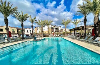 1862 Red Willow Wy in Oceanside, CA - Building Photo - Building Photo