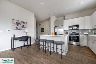 4902 Cosmos Cir in Wimauma, FL - Building Photo