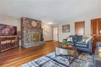 6 Connie Ln in Bella Vista, AR - Building Photo - Building Photo