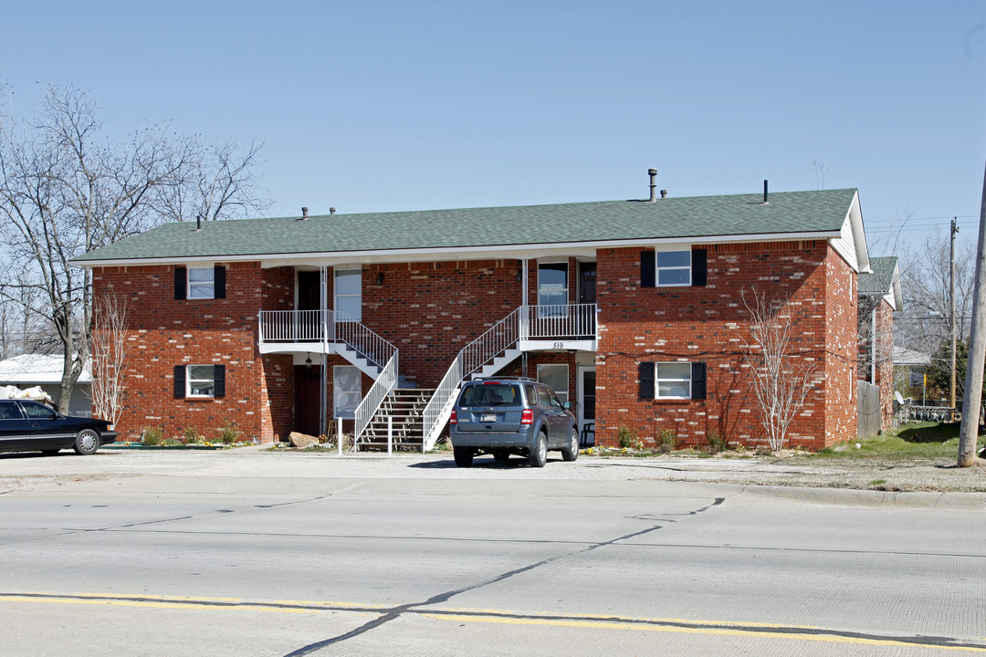 519 N Broadway St in Tecumseh, OK - Foto de edificio