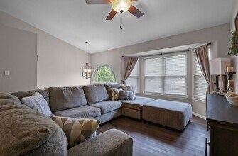 1249 Fenton Ridge Dr in Fenton, MO - Building Photo - Building Photo