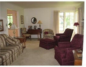 4031 Circle Dr in Bakerstown, PA - Building Photo - Building Photo