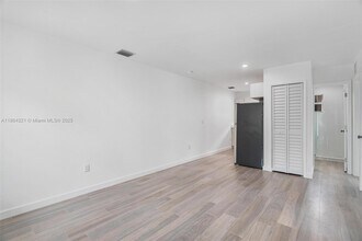 515 NE 67th St in Miami, FL - Building Photo - Building Photo