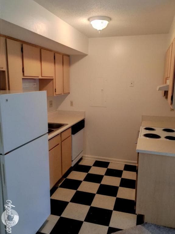 2494 Etiwan Ave in Charleston, SC - Building Photo - Building Photo