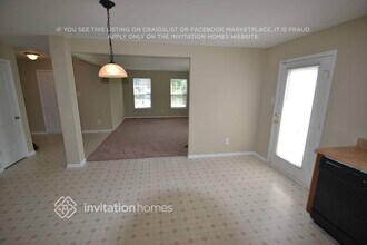 726 Sinclair Dr in Monroe, NC - Foto de edificio - Building Photo