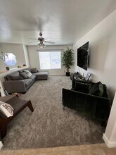 1282 N 25 E in Layton, UT - Building Photo - Building Photo