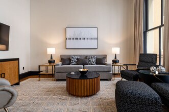 1011 Canal St, Unit SI FL2-ID1513937P in New Orleans, LA - Foto de edificio - Building Photo