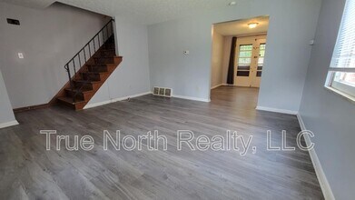1608 Smith Rd in Columbus, OH - Building Photo - Building Photo
