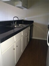 602 W 51st St in Austin, TX - Building Photo - Building Photo