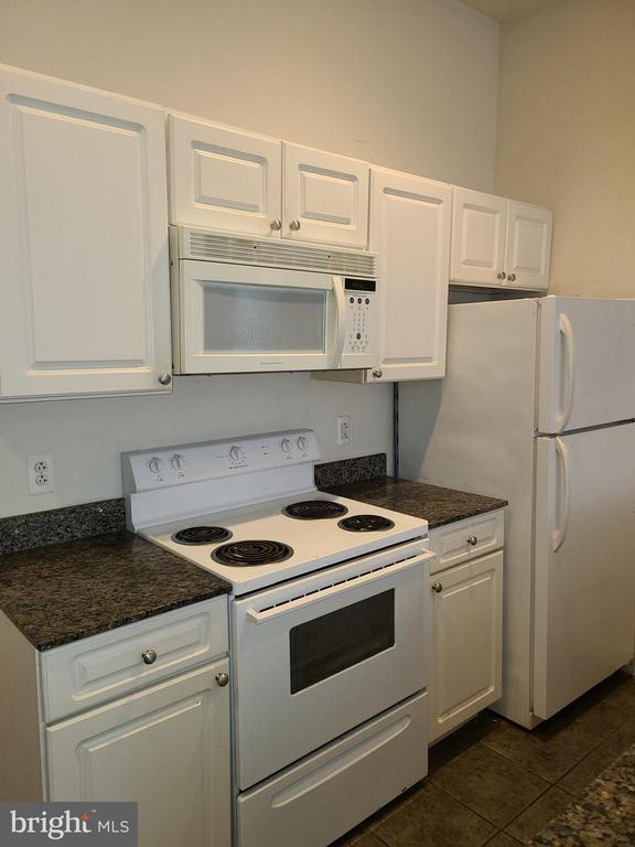 1001-13 Chestnut St in Philadelphia, PA - Building Photo - Building Photo
