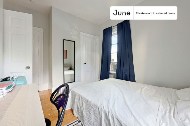 Room in Shared 3 bed/1 bath home in Boston, MA - Building Photo - Building Photo