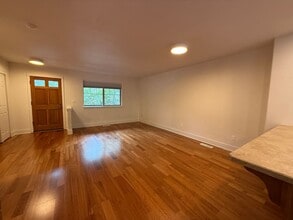 1850 NW Shevlin Park Rd in Bend, OR - Building Photo - Building Photo