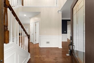 2309 Wickingham Dr NE in Marietta, GA - Foto de edificio - Building Photo