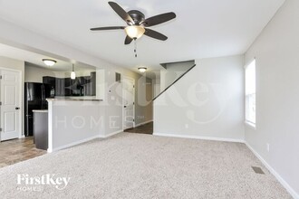 824 Cadbury Dr in Wentzville, MO - Building Photo - Building Photo