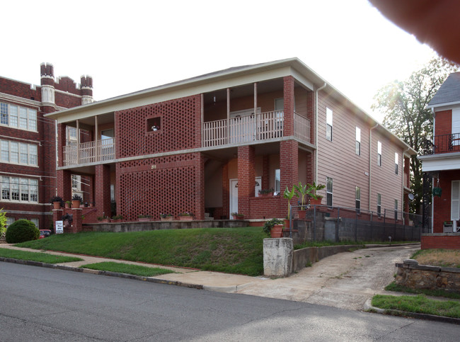 Springs Manor Apartments in Hot Springs, AR - Building Photo - Building Photo