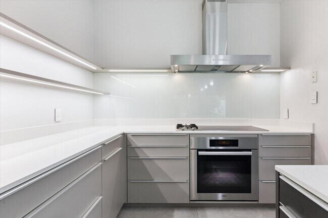 property at 1222 Marconi St