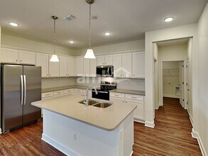 2866 Alanas Mdw Wy in Green Cove Springs, FL - Building Photo - Building Photo