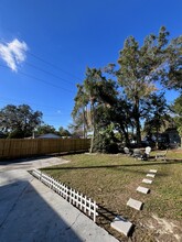 2602 E Yukon St, Unit Cozy 1 BD - 10min Downtwn in Tampa, FL - Building Photo - Building Photo