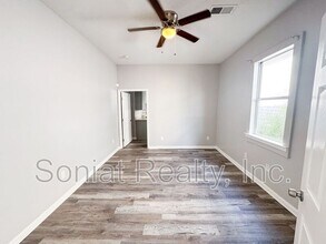 2114 Painters St in New Orleans, LA - Building Photo - Building Photo