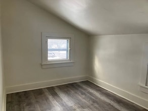 404 S Main St in Delavan, WI - Building Photo - Building Photo