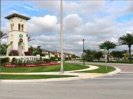 9261 W 33rd Way in Hialeah, FL - Building Photo