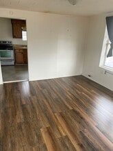 625 E Mill St, Unit B in Malvern, AR - Building Photo - Building Photo