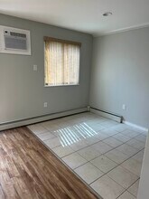 110 Byberry Rd in Philadelphia, PA - Building Photo - Building Photo