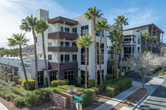 C2 Lofts in Las Vegas, NV - Building Photo - Building Photo