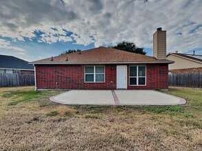 6002 Lone Prairie Way in Katy, TX - Building Photo - Building Photo