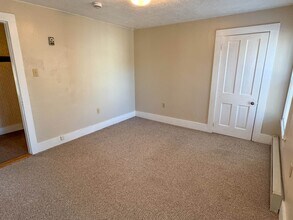 334 Elm St in Keene, NH - Building Photo - Building Photo