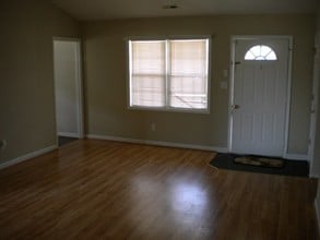 267 Parnell Rd in Hubert, NC - Building Photo - Building Photo