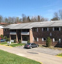 442 Dille St in Morgantown, WV - Building Photo