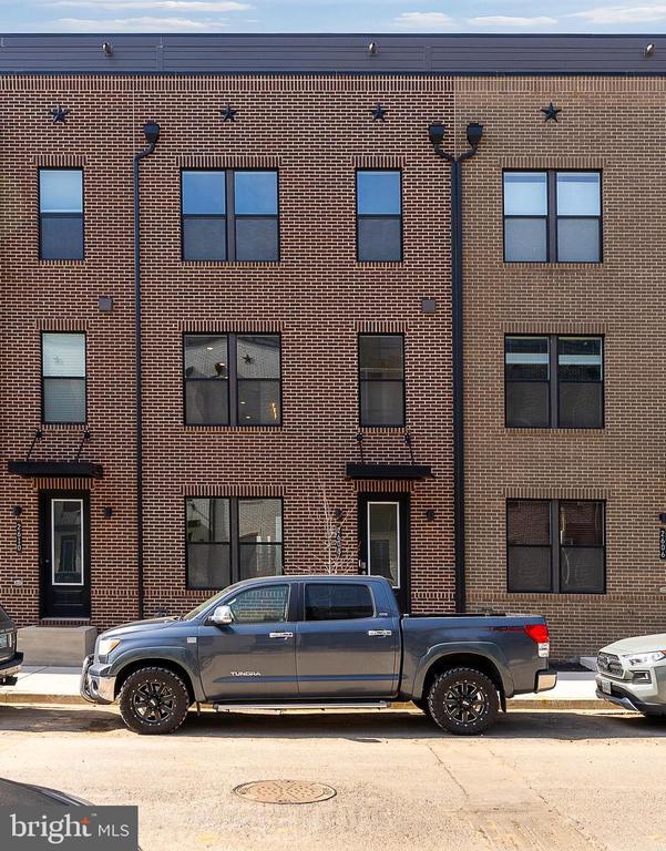 property at 2603 Light St
