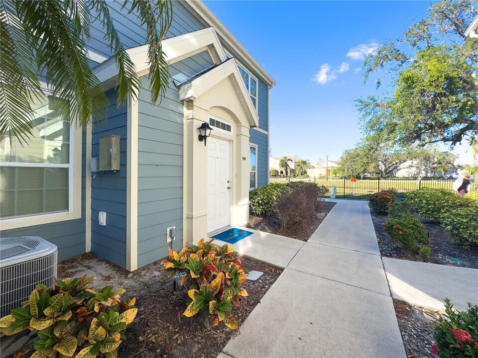 5521 Rosehill Rd in Sarasota, FL - Building Photo