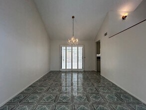 3068 Prado Ln in Colton, CA - Building Photo - Building Photo