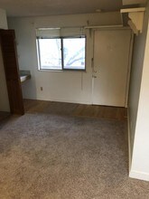 2295 Goss Cir E-Unit -7 in Boulder, CO - Building Photo - Building Photo