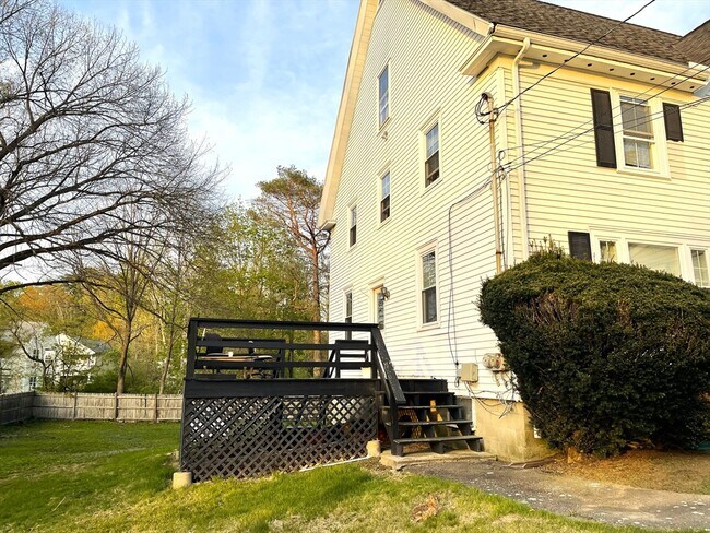 6 Brook St in Medfield, MA - Building Photo - Building Photo