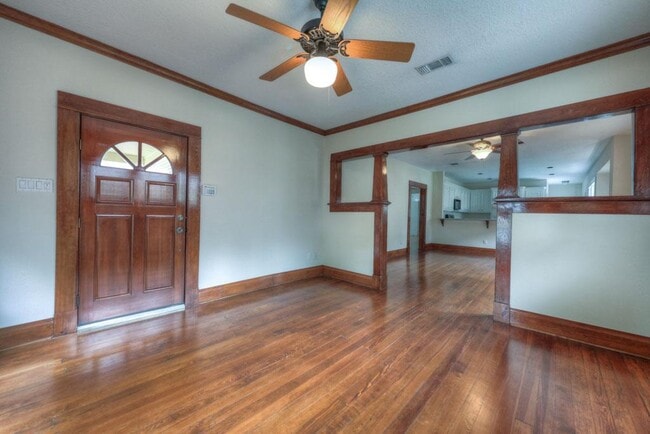 1419 Ashland St in Houston, TX - Foto de edificio - Building Photo