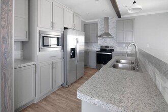 1459 Whispering Pnes Lp in Frostproof, FL - Building Photo - Building Photo