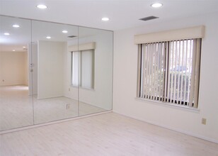 177 Birchwood Rd in Coram, NY - Building Photo - Building Photo