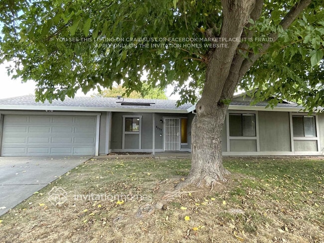 property at 4037 Vosburg St