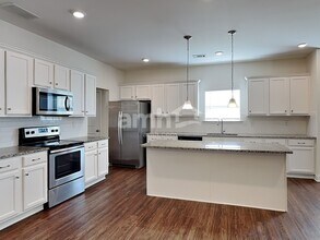 108 Gothards Creek Dr in Powder Springs, GA - Building Photo - Building Photo