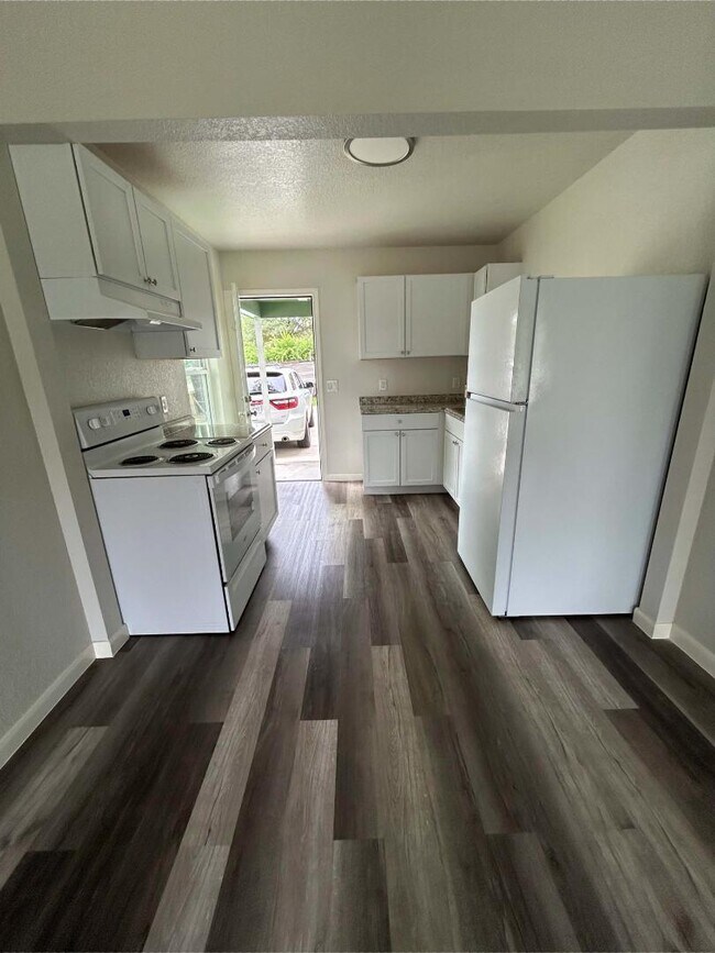 503 Mebane St in San Antonio, TX - Building Photo - Building Photo