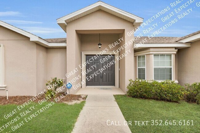 11302 SW 62nd Cir in Ocala, FL - Foto de edificio - Building Photo