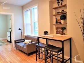 4 Gardner St-Unit -1rk in Boston, MA - Building Photo - Building Photo