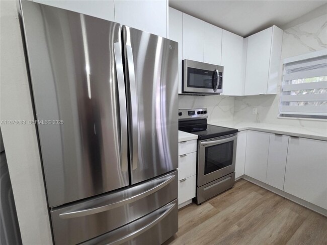 property at 15798 Woodgate Ct