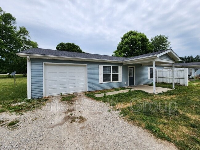 property at 227 S Lincoln St