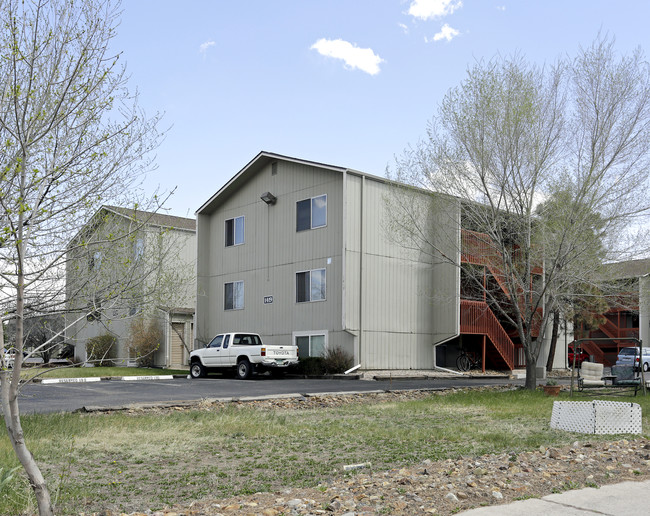 Cottonwood Creek Apartments