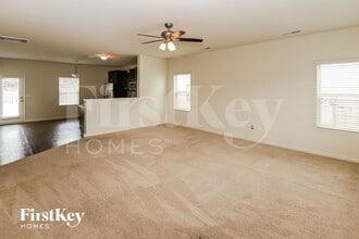 153 Hidden Lakes Rd in Statesville, NC - Building Photo - Building Photo