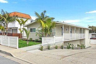 229 La Paloma in San Clemente, CA - Building Photo